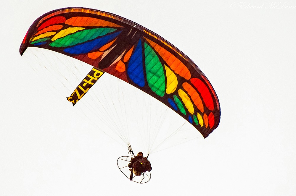 Paragliding (2)